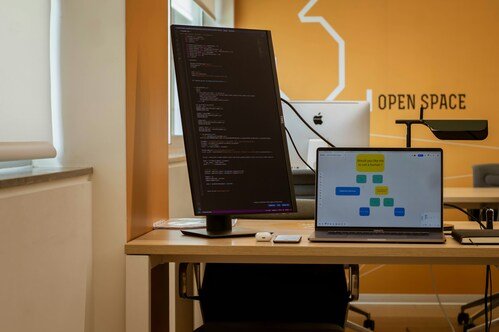 Building Smarter Applications with Cloud-Based AI